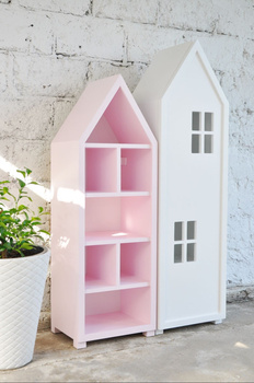 Regał domek z półkami do pokoju dziecka, pastelowy róż z drewna
