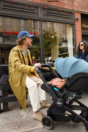 Doona - Mobilny fotelik samochodowy Doona X - Dusty Sage