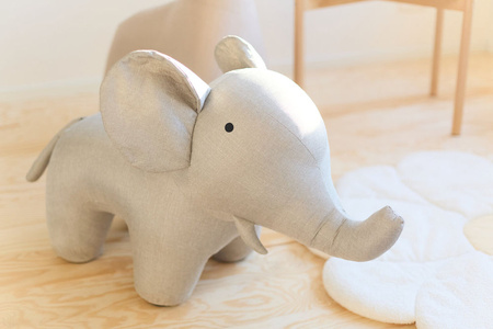 Childhome Słoń stojący 55 cm