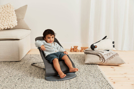BABYBJORN - leżaczek BLISS Woven, Petal Quilt - Antracytowy + Zabawka