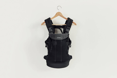 BABYBJORN - nosidełko Harmony 3D Mesh, Czarny