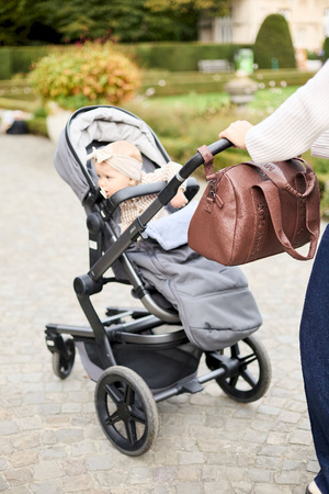 Childhome Torba do wózka Mommy Club Vegan Leather Dark Brown