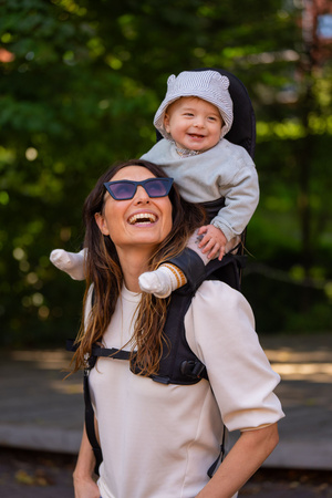 MiniMeis - Nosidełko G5, Black Premium