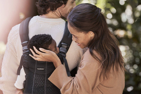 BABYBJORN - nosidełko Harmony 3D Mesh, Czarny