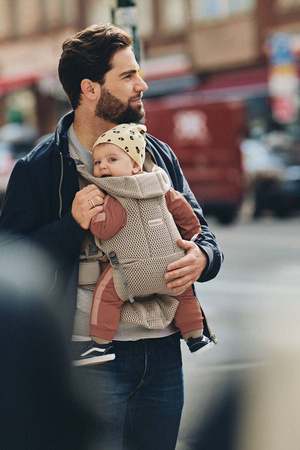 BABYBJORN MOVE 3D Mesh - nosidełko, Szary Beż