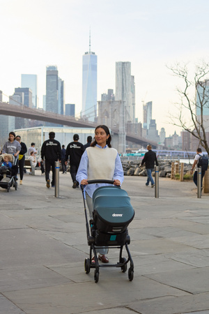 Doona - Mobilny fotelik samochodowy Doona X - Dusty Sage