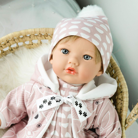 Munecas Arias lalka Dunya 38 cm – szaro-biały strój