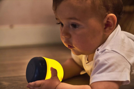 Yumi Yay - lampka nocna, Otti & Finn