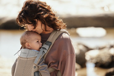 BABYBJORN - nosidełko Harmony 3D Mesh, Szary Beż