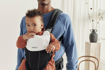 BABYBJORN - nosidełko Harmony 3D Mesh, Czarny