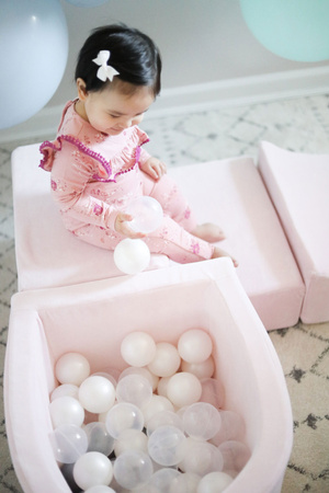 MeowBaby® Piankowy Zestaw do Zabawy z Basenem + 100 piłeczek do wyboru, Jasnoróżowy