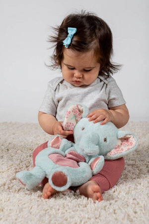 Lalka Mini Golosinas w białym trykocie baletowym Marina & Pau