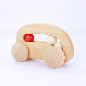 Car with Beads - Auto z Kulkami