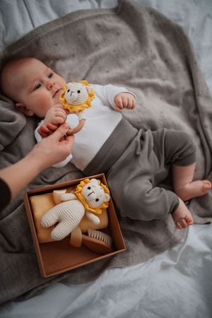Zestaw prezentowy dla noworodka Lew - Wyprawka - Baby Box - Baby Shower