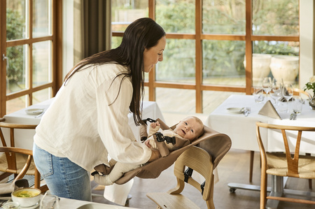 LEANDER - Newborn Seat do krzesełka do karmienia Louie™ i Classic™, Mocca