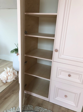 Różowa szafa z szufladami ,ponadczasowa garderoba dla dzieci Frankie