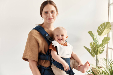BABYBJORN - śliniaczek do nosidełka Harmony, biały