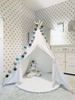 Namiot Tipi biały do zabawy dla dziecka z pomponami