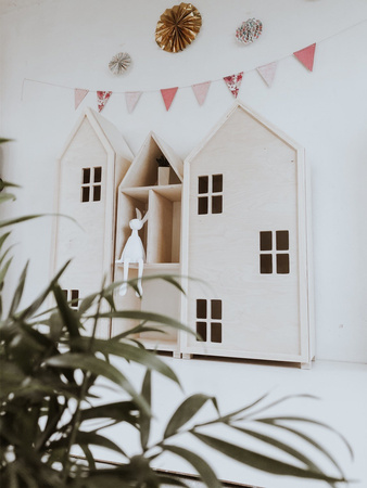 Drewniany zestaw mebli w kształcie domków, meble z drewna w stylu skandynawskim