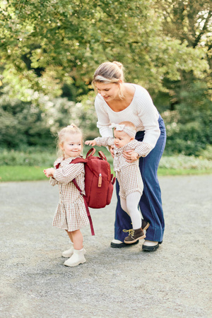 Childhome Plecak dziecięcy Mini Club Signature Urban Burgundy